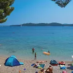 4 Bedroom Lovely In Σπίτι διακοπών *
