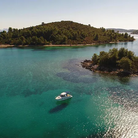 4 Bedroom Lovely In *