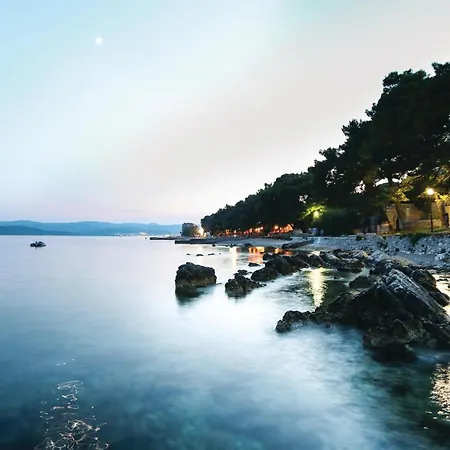 4 Bedroom Lovely In Orebić