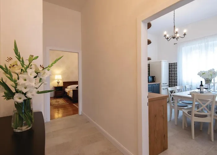 4 Bedroom Lovely In בית נופש