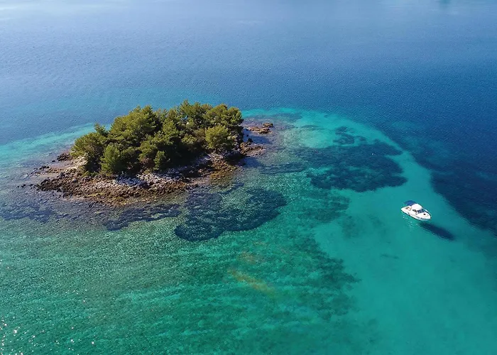 Nyaraló 4 Bedroom Lovely In Orebić