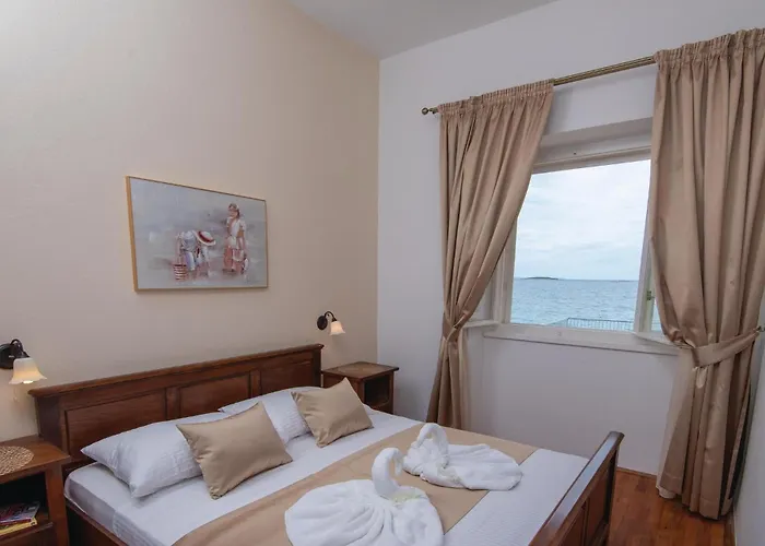 4 Bedroom Lovely In בית נופש *